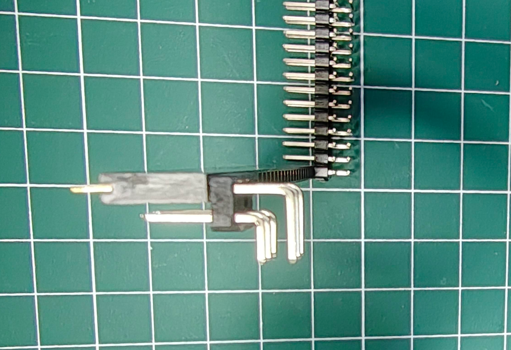 pinheader_and_pinsocket2.png
